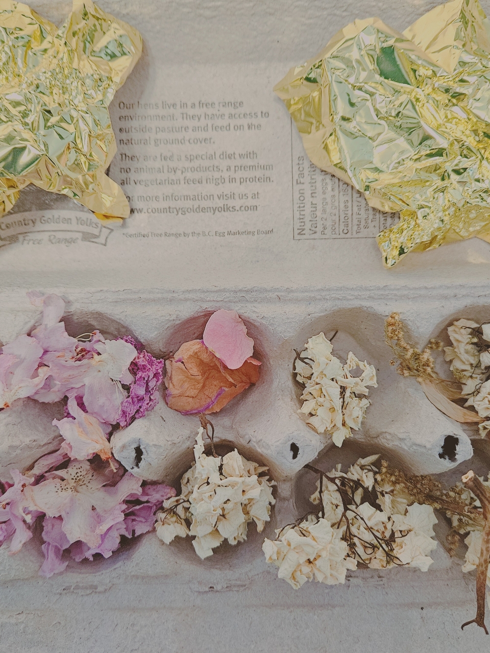 Dried Floral Mix in Cream, Pink & Orange